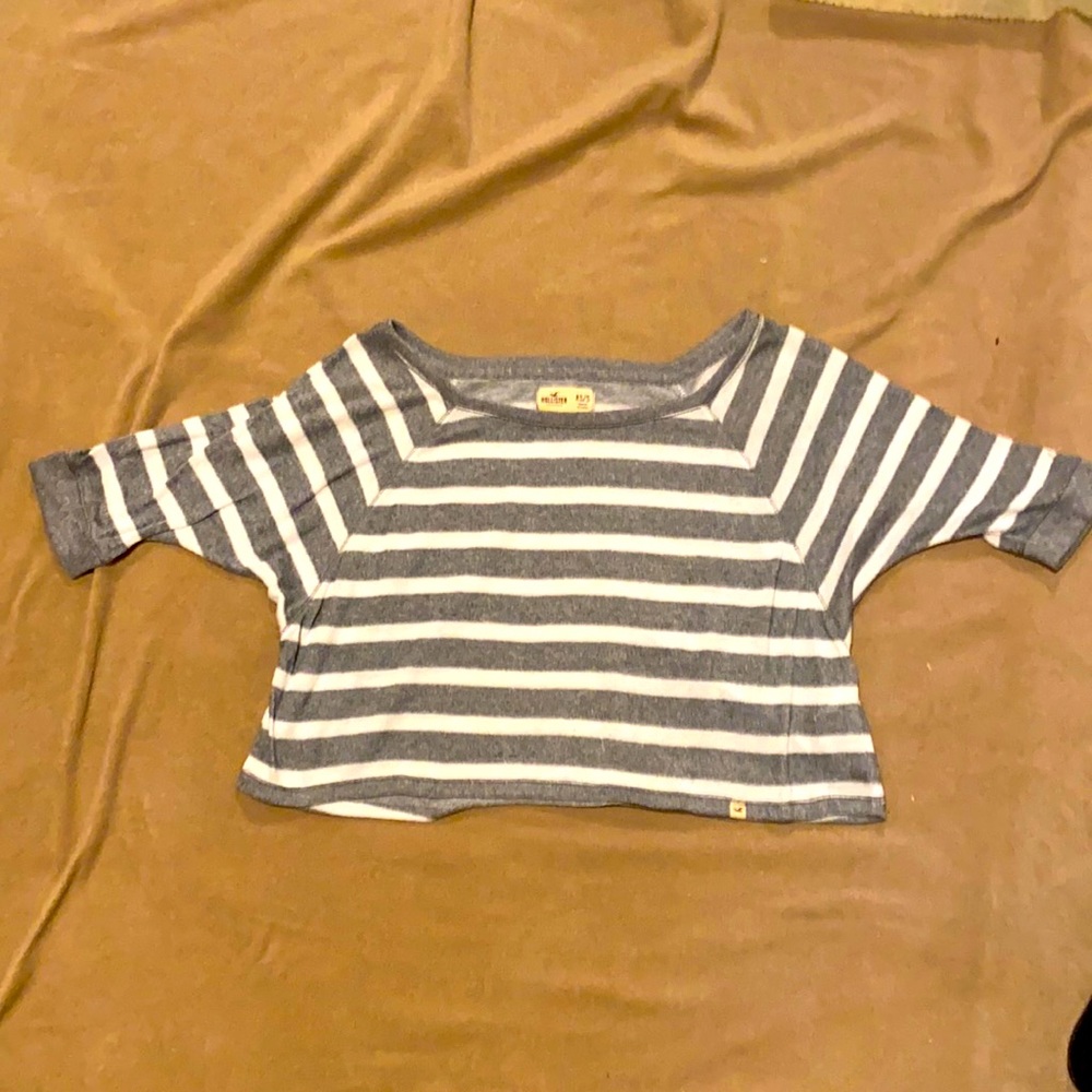 Hollister Lightweight Sweater, XS/S,  Grey/White.  Elbow-length sleeves.